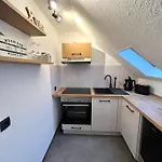 Liza's Lägenhet